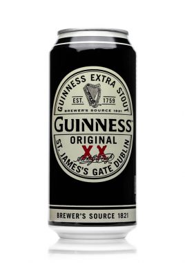 Londra, İngiltere - 29 Mayıs 2017: Alüminyum beyaz Guinness özgün bira olabilir. Guinness bira Dublin, İrlanda 1759 yılından bu yana üretilen.