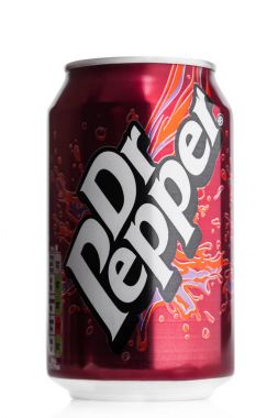Londra, İngiltere - 9 Haziran 2017: Alüminyum Dr.Pepper beyaz olabilir. Charles Alderton Waco, Texas, ABD tarafından 1880 yılında oluşturulan