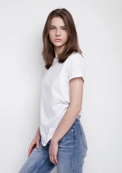 Model test with beautiful fashion model posing — Stock Photo, Image