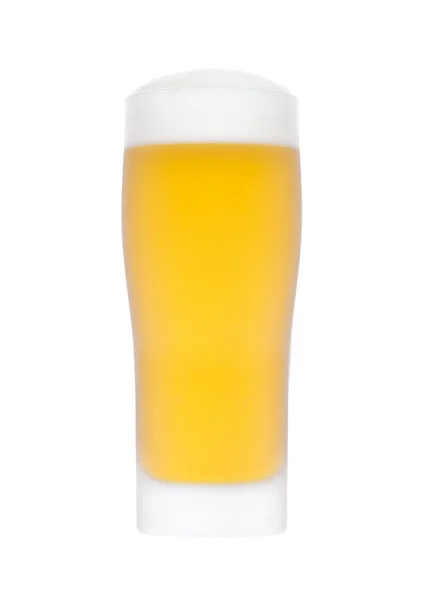 Bicchiere freddo glassato di birra lager con schiuma — Foto Stock