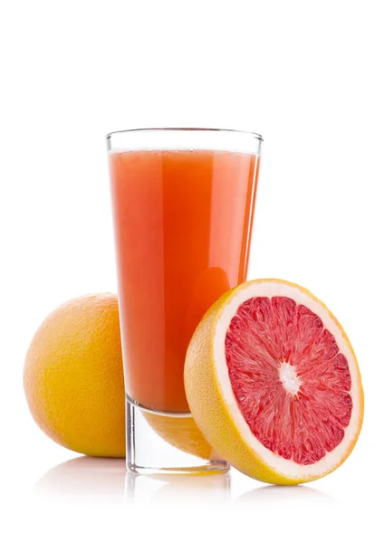 Copo de suco de toranja fresco com fruto — Fotografia de Stock