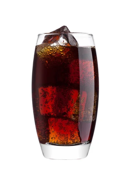 Glas av kall cola läsk dryck med isbitar — Stockfoto