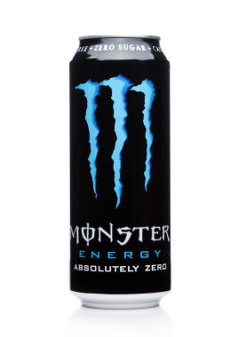 Londra, İngiltere - 15 Aralık 2017: Bir kutu canavar beyaz juiced Energy Drink. 2002 yılında tanıtılan canavar şimdi 30'dan fazla farklı içecekler yüksek kafein içeriği vardır.