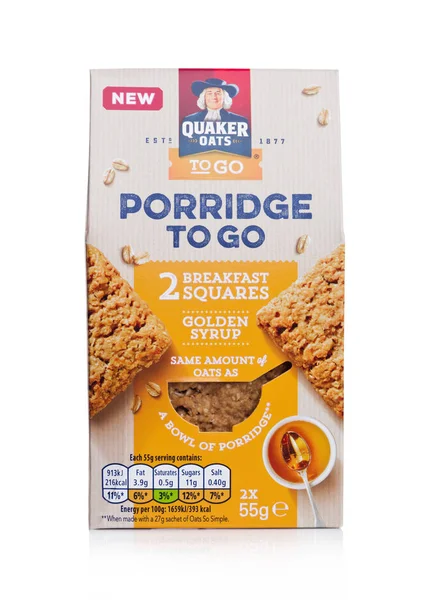 LONDON, UK - JANUARY 02, 2018: Quaker Oats fruit and oat porridge to go on white. It has been owned by PepsiCo since 2001. — Stock Photo, Image