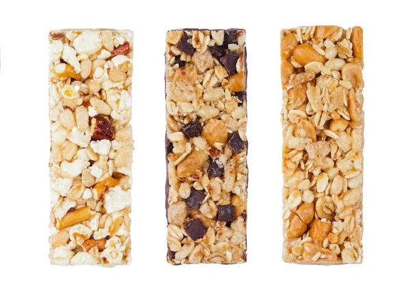 Barras energéticas de cereales proteicos con nueces y caramelo — Foto de Stock