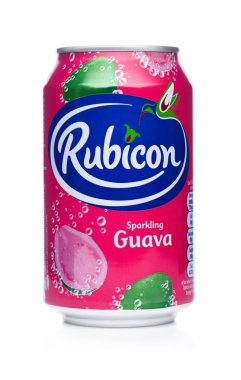 Londra, İngiltere - 24 Ocak 2018: Alüminyum olabilir Rubicon köpüklü soda içecek ile guava beyaz
