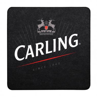 Londra, İngiltere - 04 Şubat 2018: beyaz izole Carling bira özgün beermat coaster.