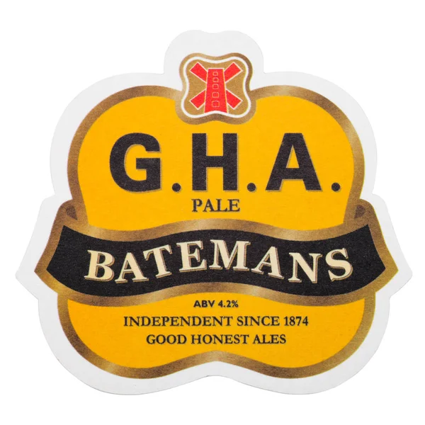 London, Verenigd Koninkrijk - 04 februari 2018: Batemans bleke oorspronkelijke bierviltje achtbaan geïsoleerd op wit. — Stockfoto