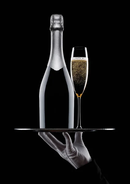 Hand with glove holds tray with champagne glasses — Stock Photo, Image