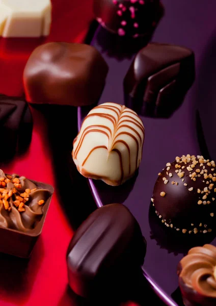 Luxury white and dark chocolate candies variety — Stock Photo, Image