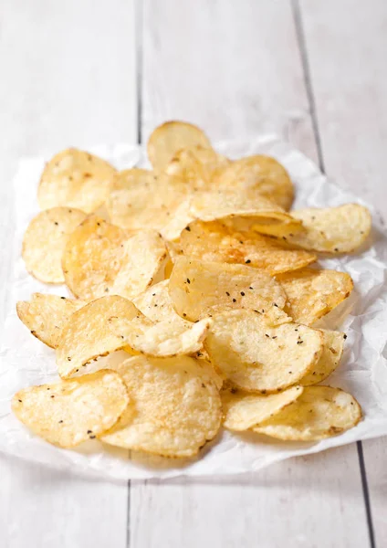 Crujiente delicioso pimiento patatas patatas fritas snack — Foto de Stock