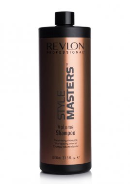 Londra, İngiltere - 27 Nisan 2018: Revlon uzmanları stil masters şampuan üzerinde beyaz baground için.