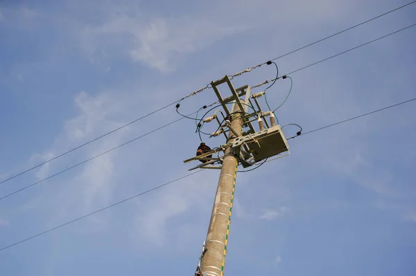 Vysoké napětí elektrické pole struktura — Stock fotografie