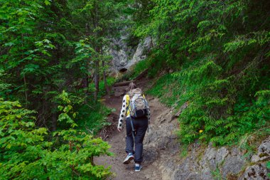 kadın hiker iz hiking