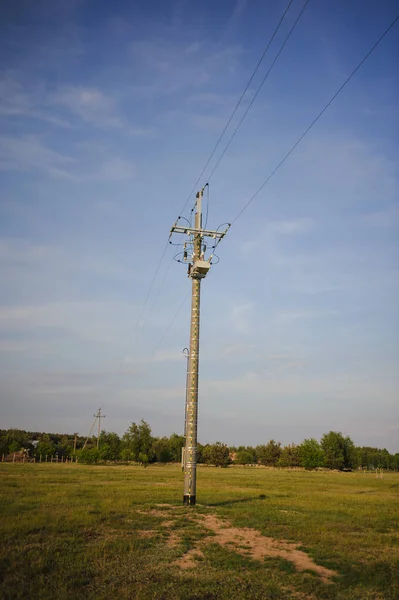 High voltage electrical pole structure — Stock Photo, Image