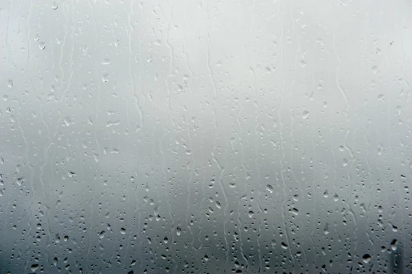 Drops of rain on the window — Stock Photo, Image