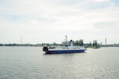 Cruise feribot gemi yelken
