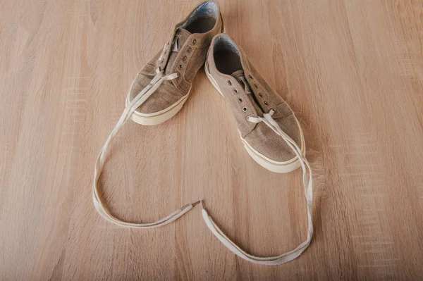 Brown belle scarpe da ginnastica — Foto Stock