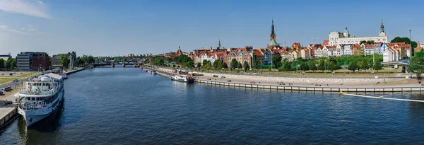 Margem esquerda do rio Oder em Szczecin — Fotografia de Stock