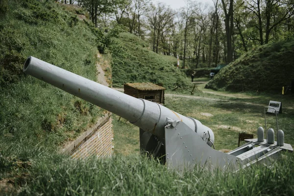 Pistolet anti-aérien de la Seconde Guerre mondiale à Swinoujscie, Pologne . — Photo