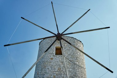 Geleneksel bir yel değirmeni wings