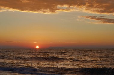 günbatımı Korfu Adası