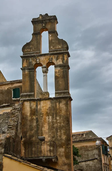 Torre de igreja ortodoxa na ilha de Corfu — Fotografia de Stock