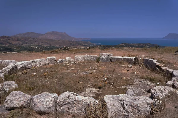 Ruinas de piedra en las montañas —  Fotos de Stock