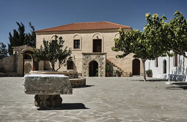 Cour Monastère orthodoxe — Photo