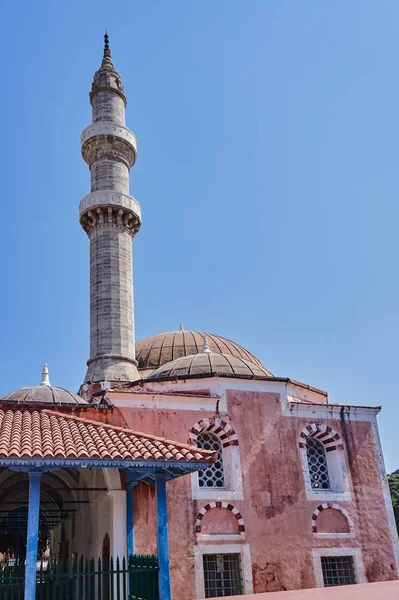 Turecki Meczet z minaretem — Zdjęcie stockowe