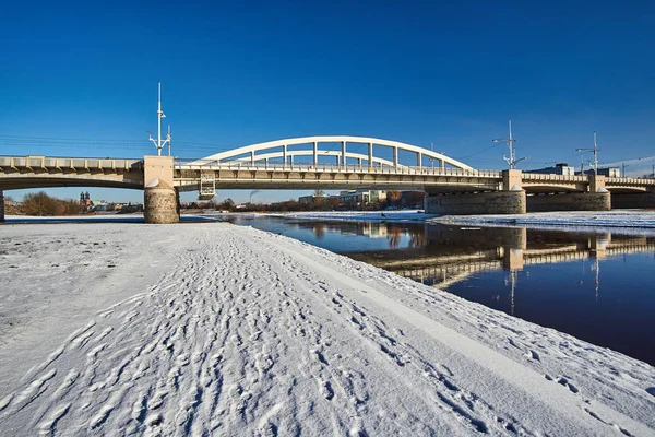 강 Warta 다리 도시 풍경 — 스톡 사진