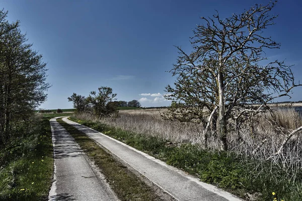 Paysage du village de route en béton — Photo