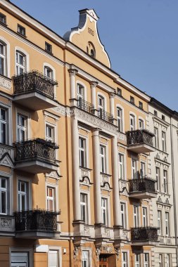 Art Nouveau cepheye binanın