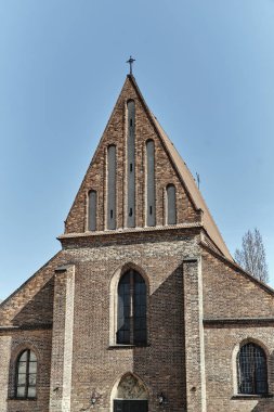 Ortaçağ Kilise tuğla cephe