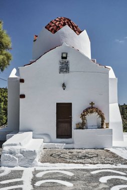 Ortodoks kilisenin girişine