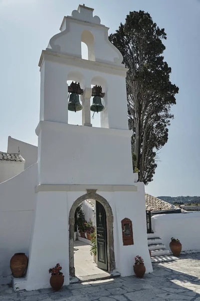 Torre de iglesia en la isla de Corfú —  Fotos de Stock
