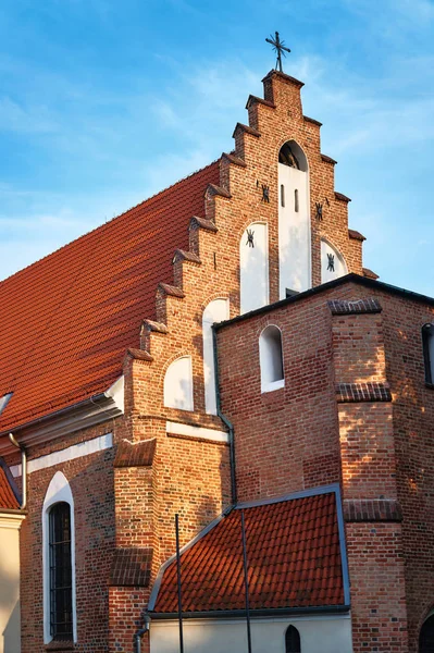 Poznan Gotik Kilisesi Cephe — Stok fotoğraf