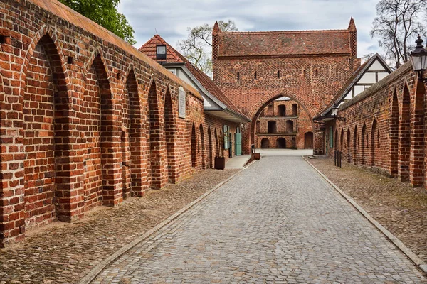 Středověké Opevnění Městské Brány Neuebrandemburgu Německu — Stock fotografie