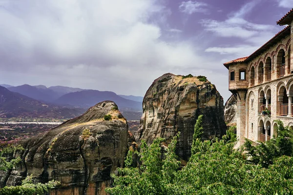 Das Orthodoxe Mittelalterliche Kloster Auf Dem Gipfel Des Felsens Meteora — Stockfoto