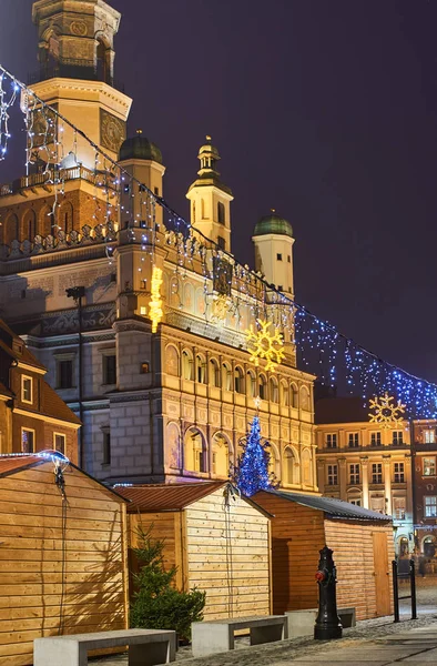 Renesanční Radnice Vánoční Dekorace Městem Poznaň — Stock fotografie