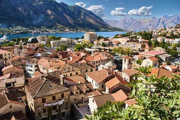 Kilátás Hegyekre Öbölre Város Kotor Montenegro — Stock Fotó