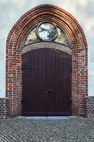 Gotisches Portal Der Mittelalterlichen Kirche Posen — Stockfoto