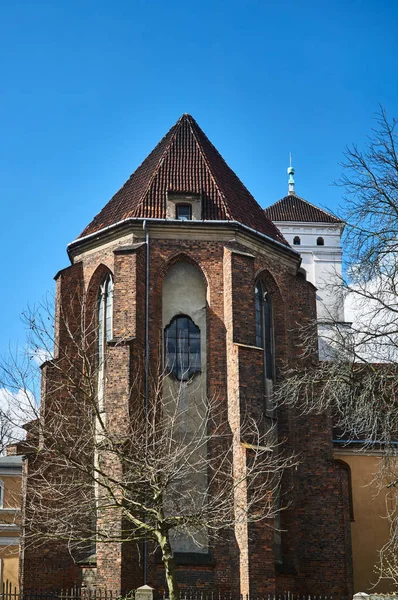 Fragmento Iglesia Gótica Medieval Con Campanario Poznan —  Fotos de Stock