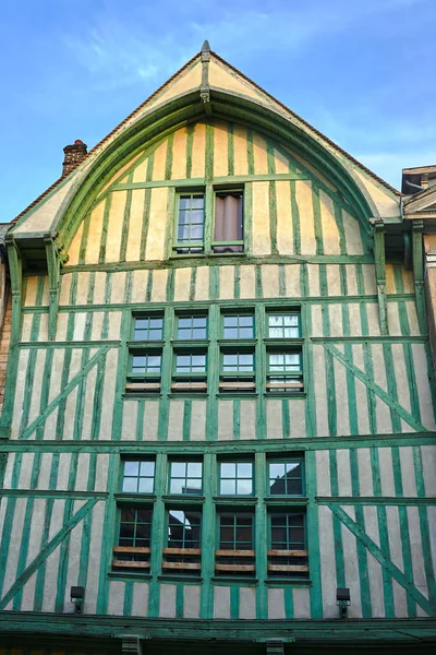 Historický Zpola Roubený Činžovní Dům Starém Městě Troyes Francie — Stock fotografie