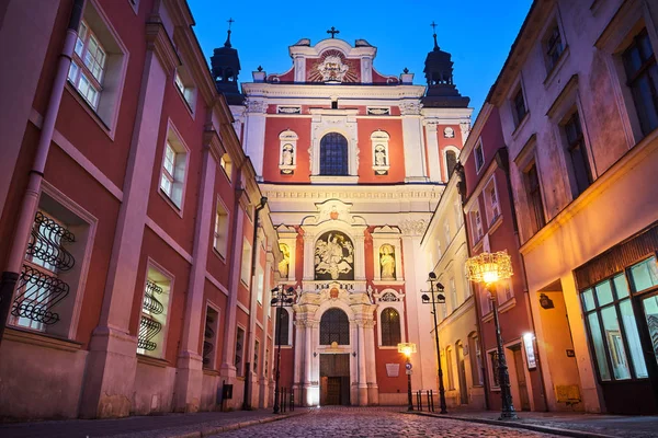 Facade Baroque Church Cobbled Street Night Poznan — Stock Photo, Image
