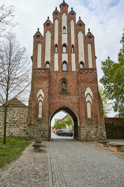 Średniowieczne Umocnienia Bramy Miejskiej Neuebrandemburgu Niemczech — Zdjęcie stockowe