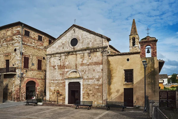 Piatră Biserică Medievală Clopotniță Satul Magliano Din Toscana Italia — Fotografie, imagine de stoc