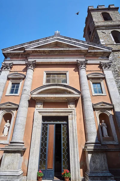 Talya Toskana Manciano Tarihi Bir Kilisenin Cephesi — Stok fotoğraf