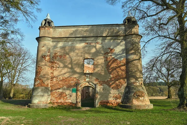 Ruiny Historického Venkovského Kostela Polsku — Stock fotografie