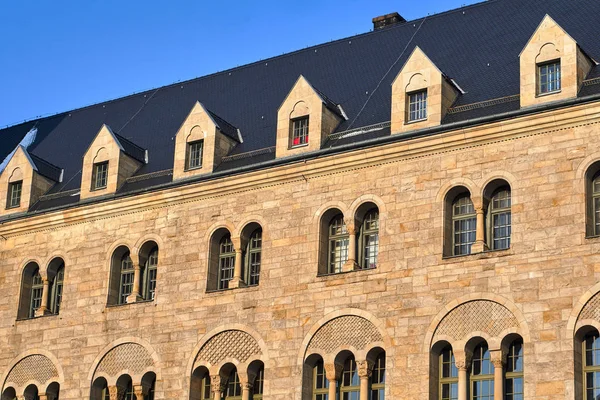 Wand Mit Fenstern Der Kaiserlichen Neoromanischen Burg Posen — Stockfoto